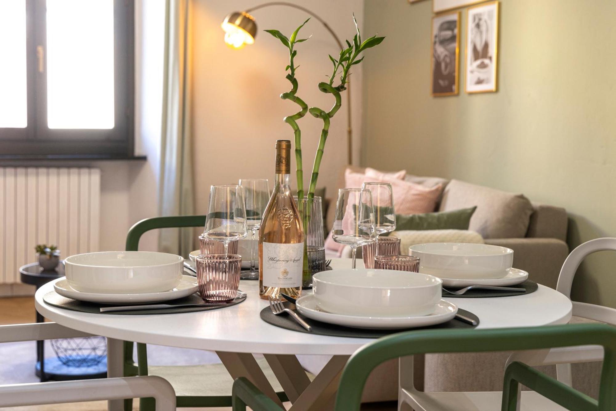 "Greenwater" Apt Con Bagno Turco - Brera Mailand Exterior foto